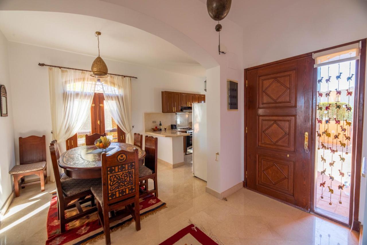 Charming Lagoon Villa With Pool Egyptian Style -Sabina 117 Hurghada Exterior photo