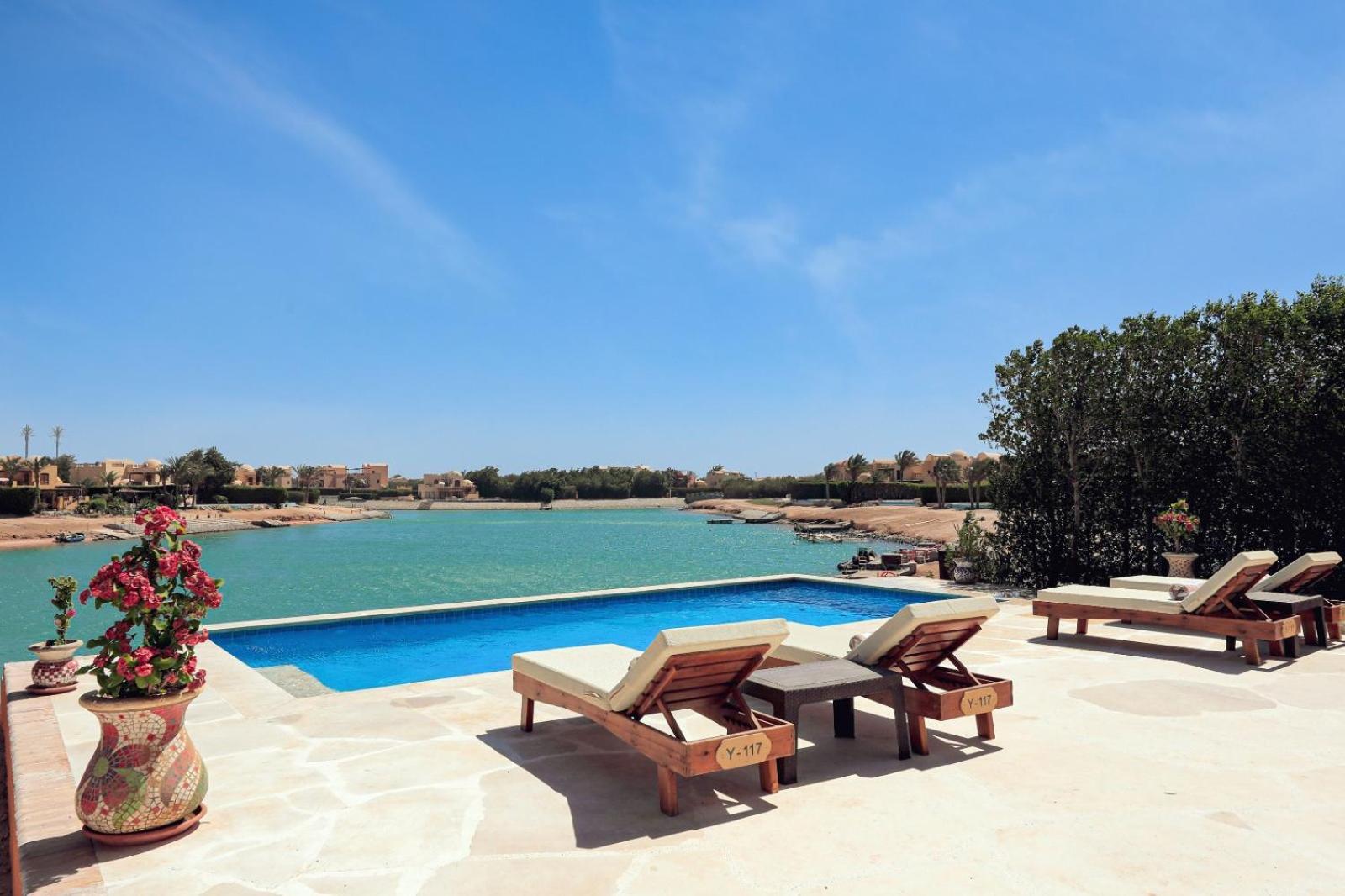 Charming Lagoon Villa With Pool Egyptian Style -Sabina 117 Hurghada Exterior photo